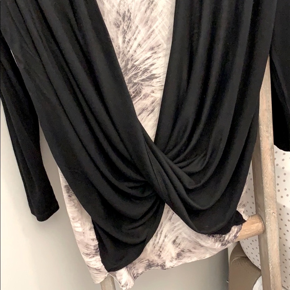 NY&CO Wrap Top Snakeskin Print